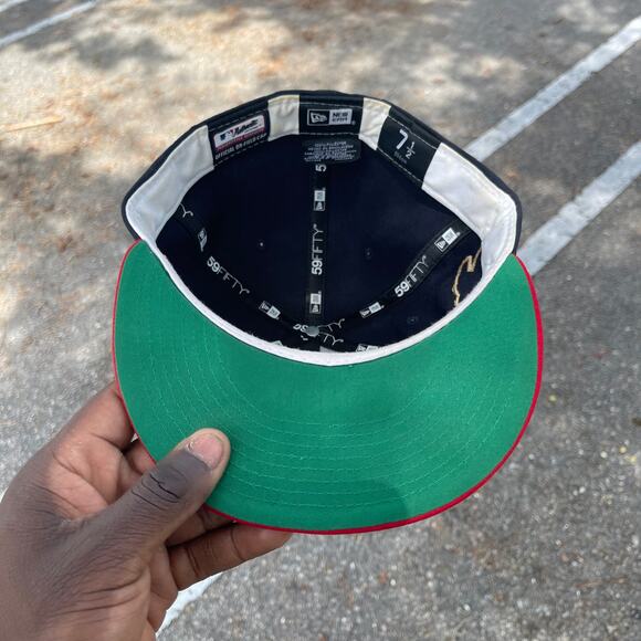 New Era New York Yankees USA Flag Fitted Hat 7 1/2 - Picture 3 of 5